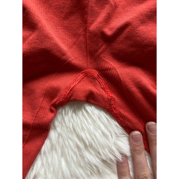 Lululemon Ebb to Street Ruched Capris - Picture 4 of 7